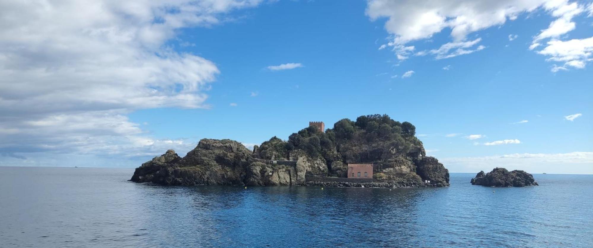 Apartamento Sara Casa Acitrezza Aci Castello Exterior foto